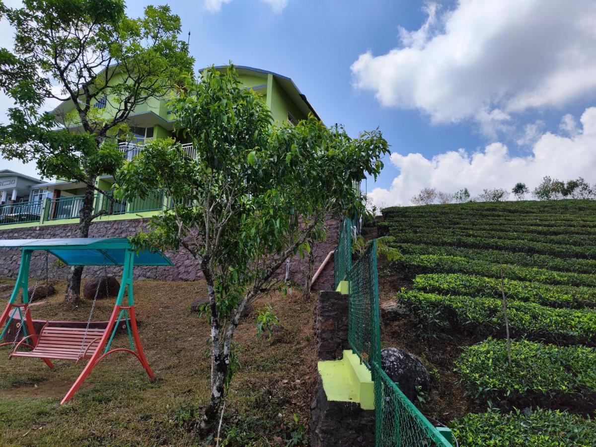 Vaga Mist Resort Vagamon Idukki Kültér fotó