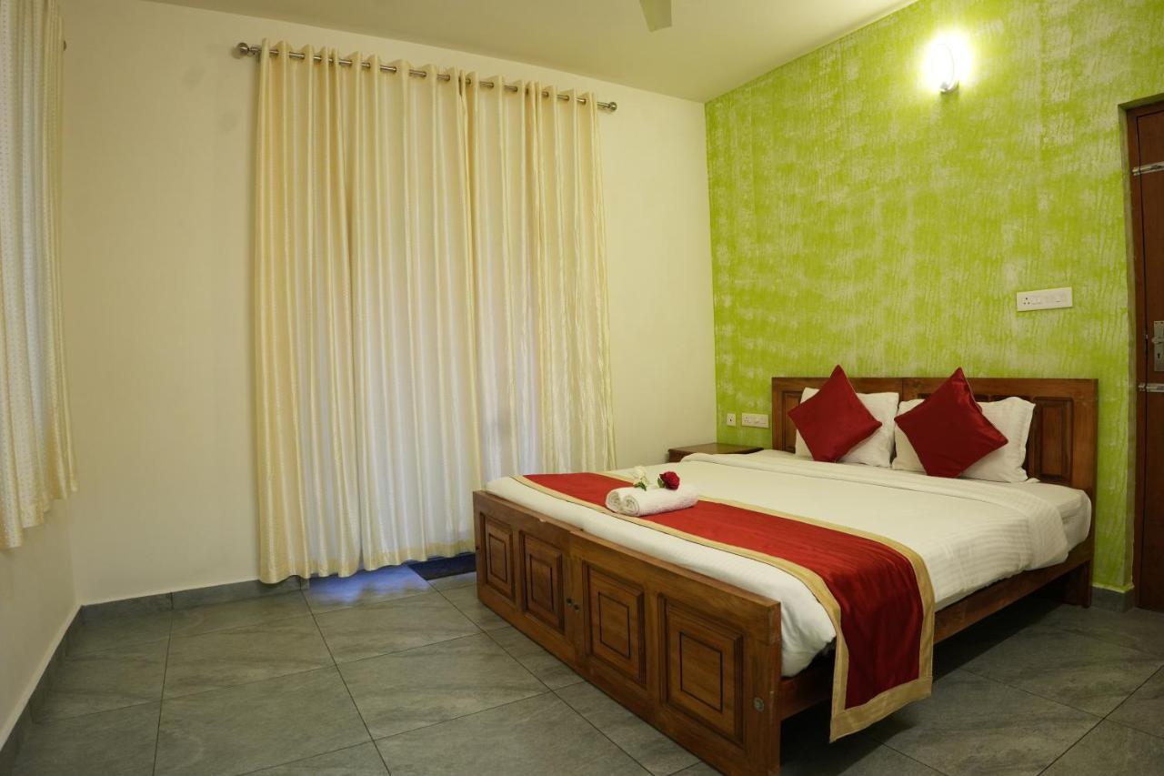 Vaga Mist Resort Vagamon Idukki Kültér fotó