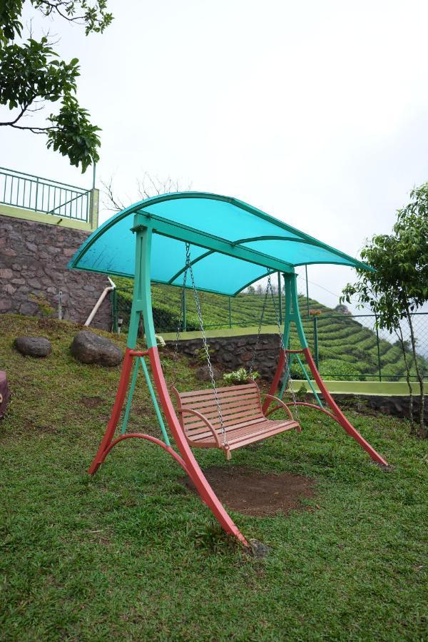 Vaga Mist Resort Vagamon Idukki Kültér fotó