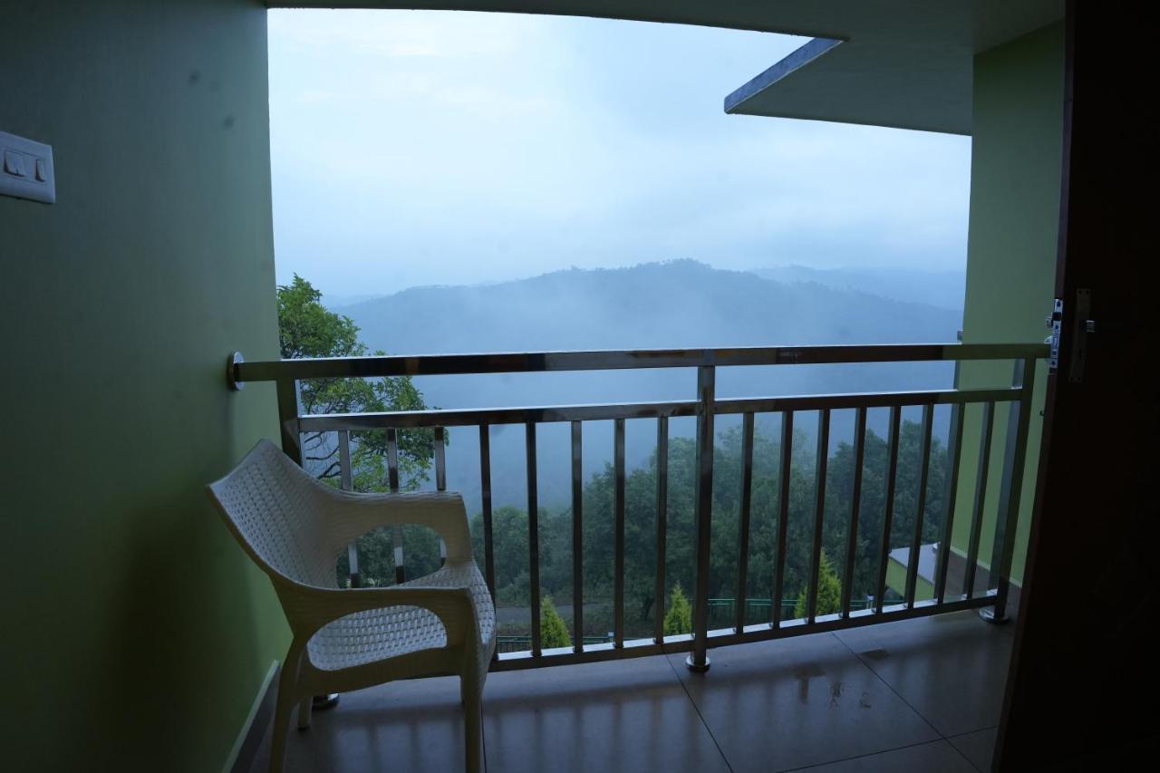 Vaga Mist Resort Vagamon Idukki Kültér fotó