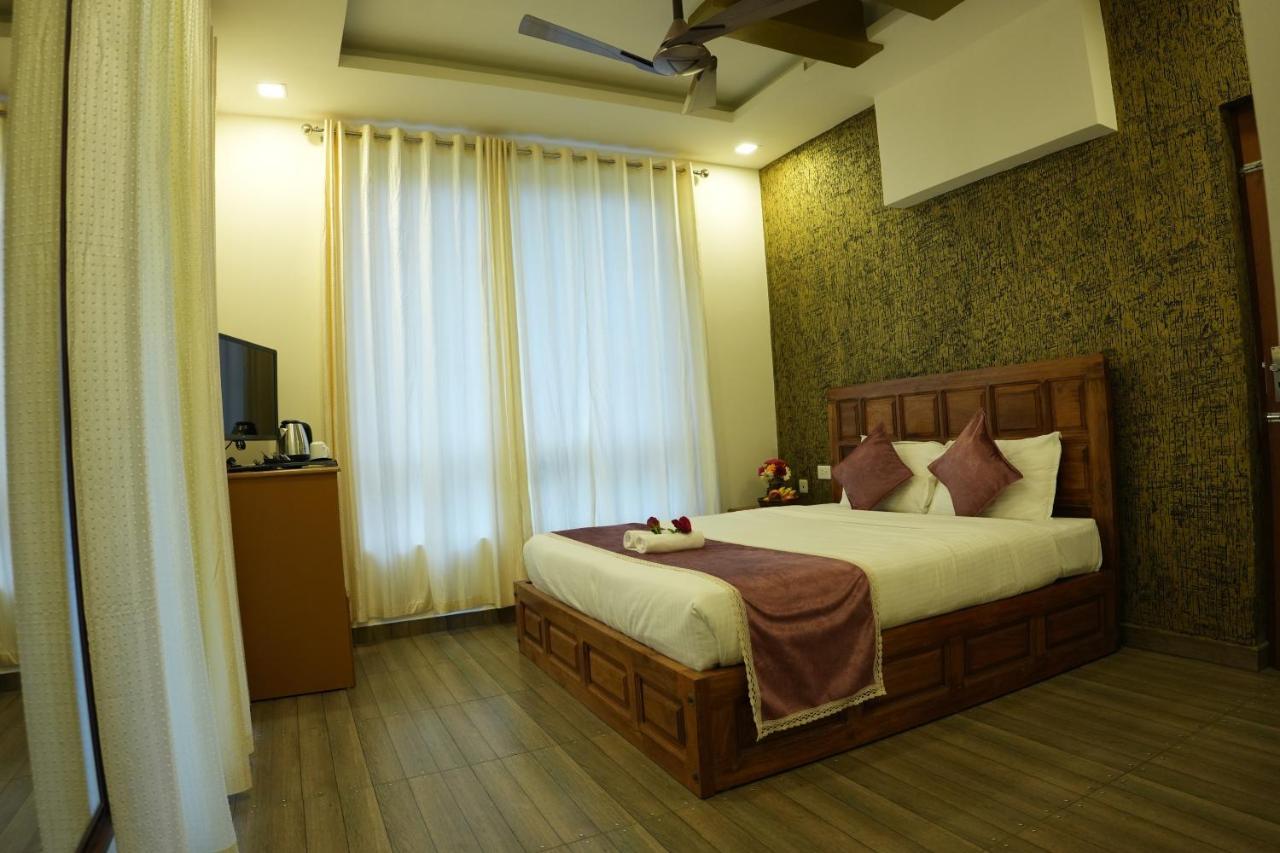 Vaga Mist Resort Vagamon Idukki Kültér fotó